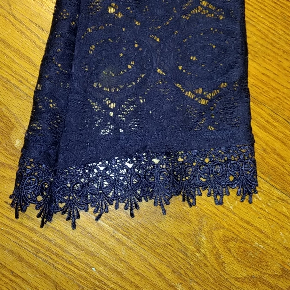 Lace Kimono - Picture 3 of 3
